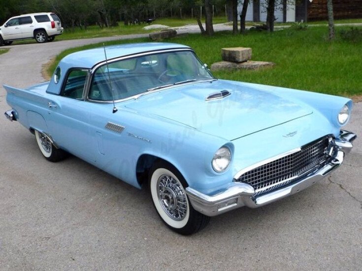 Photo for 1957 Ford Thunderbird